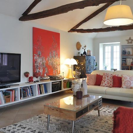 Chambre D'Hotes A La Cle Des Champs Varen Exterior photo